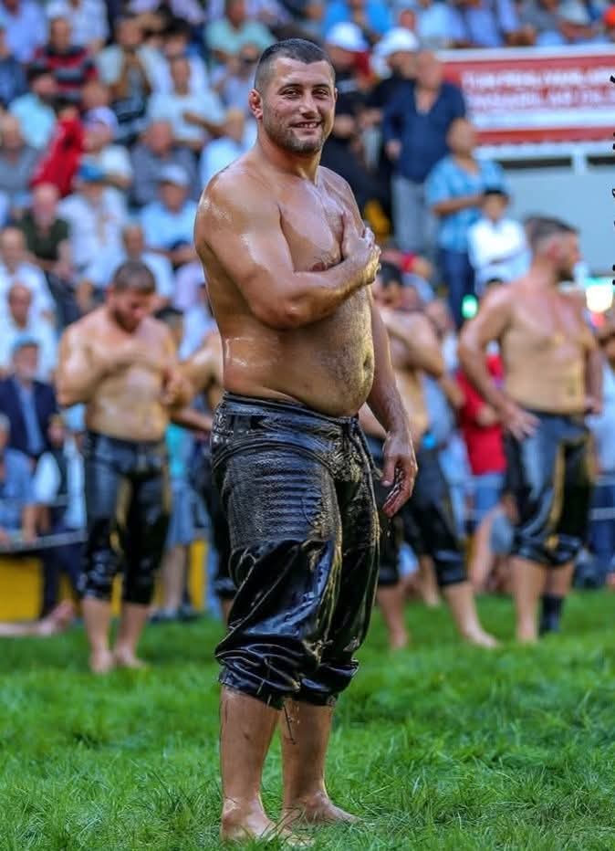 TERME'DE BAŞPEHLİVAN HAMZA ÖZKARADENİZ OLDU!