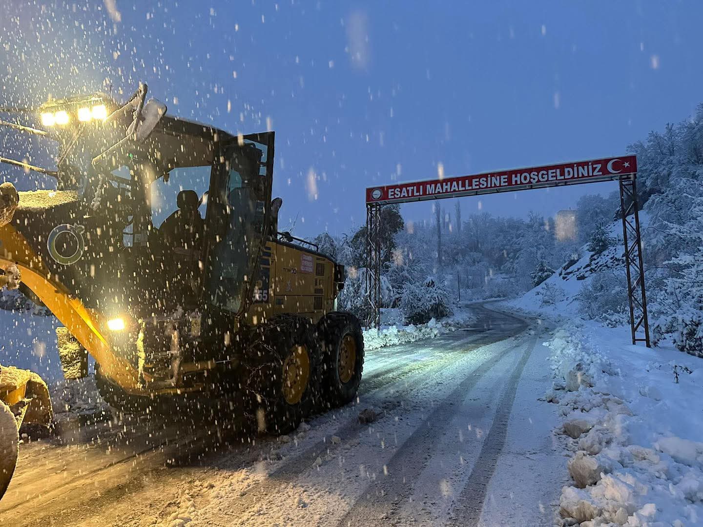 MESUDİYE BELEDİYE BAŞKANI CENGİZ KOÇYİĞİT; "MECBUR KALMADIKÇA YOLA ÇIKMAYIN"