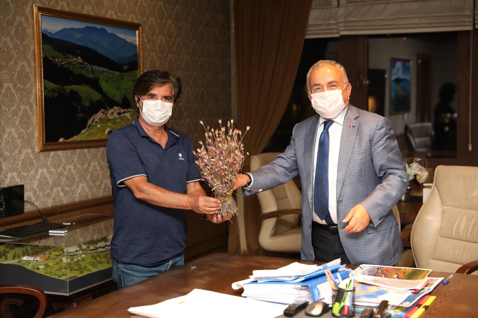 BAŞKAN HİLMİ GÜLER’DEN ORDU BASININA MÜJDE!