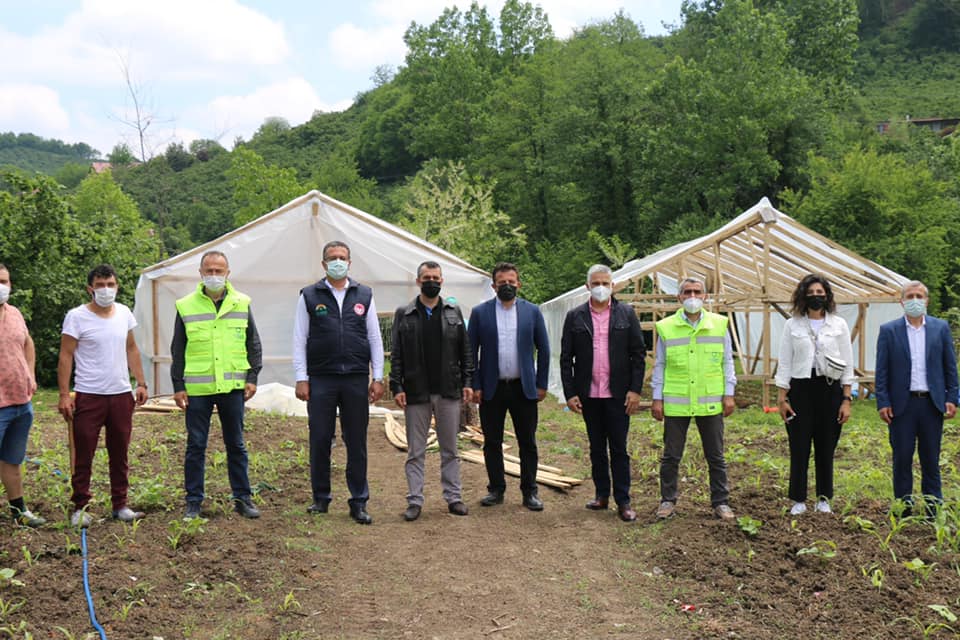 ÇAYBAŞILI ÜRETİCİLERE SERA DESTEĞİ