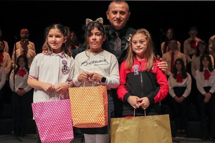 KURTULUŞ SAVAŞININ ÖNDERİ ATATÜRK ORDU'DA ANILDI