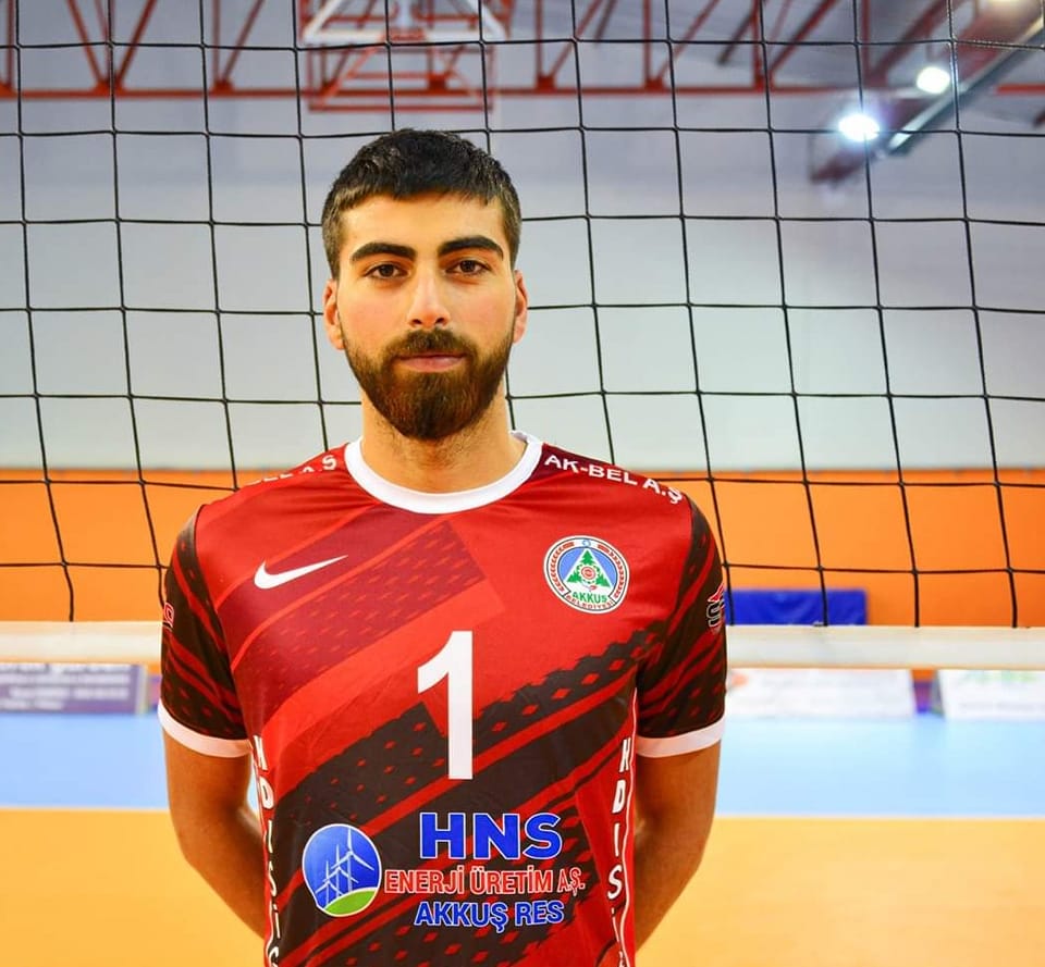 AKKUŞ BELEDİYESPORLU VOLEYBOLCU DEPREMDE GÖÇÜK ALTINDA KALDI