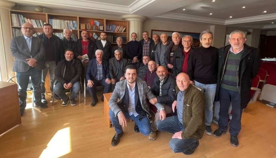 Beyağaç Köylüleri Başkanımız Mutlu Duman dedi Beyağaç Köylüleri Başkanımız Mutlu Duman dedi