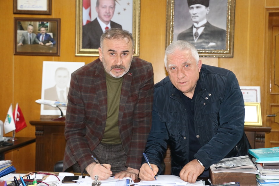 Kumru Belediyesi İşçilere Haklarını Verdi Kumru Belediyesi İşçilere Haklarını Verdi