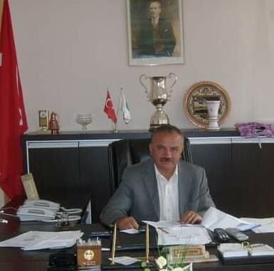 Yeşilce Eski Belediye Başkanı Feyzi Ünal'ın Annesi Yaşamını Kaybetti Yeşilce Eski Belediye Başkanı Feyzi Ünal'ın Annesi Yaşamını Kaybetti