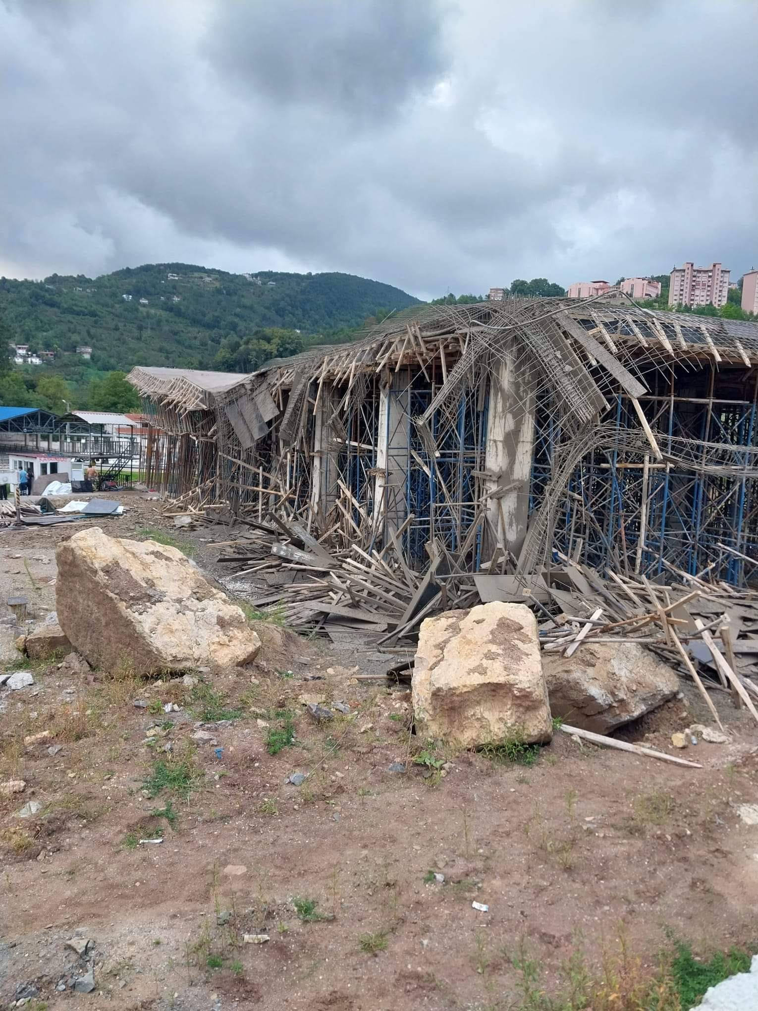 Gölköy İlçe Otogar İnşaatı Çöktü Gölköy İlçe Otogar İnşaatı Çöktü