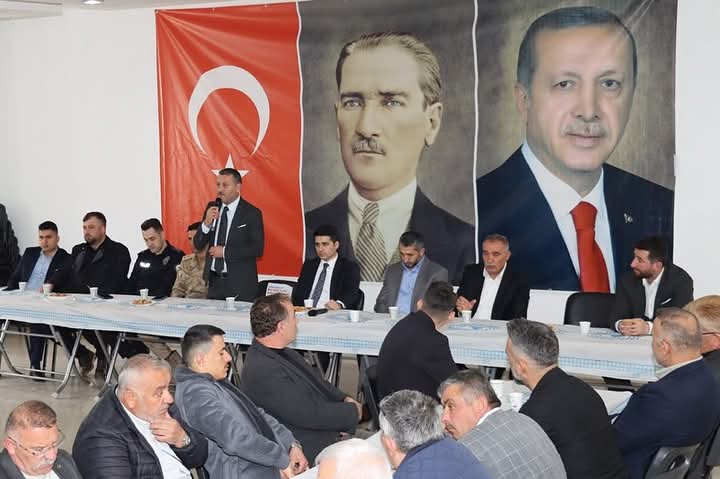 BELEDİYE İLÇE YÖNETİCİLERİNİ BAYRAMLAŞMADA BULUŞTURDU