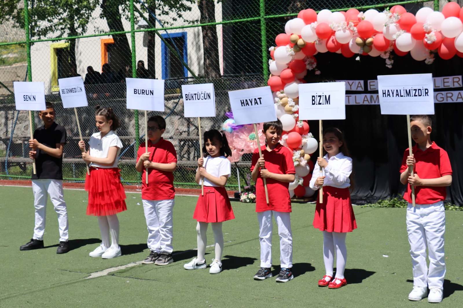 ENGELLİLER HAFTASI MESUDİYE'DE KUTLANDI ENGELLİLER HAFTASI MESUDİYE'DE KUTLANDI