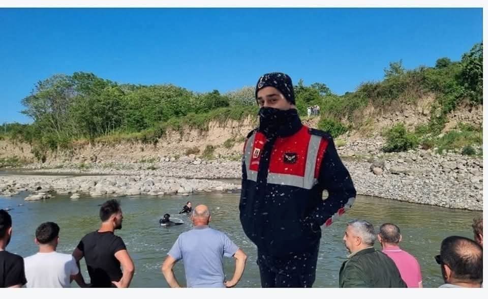 Genç Astsubay Bayram Tatilinde Can Verdi Genç Astsubay Bayram Tatilinde Can Verdi