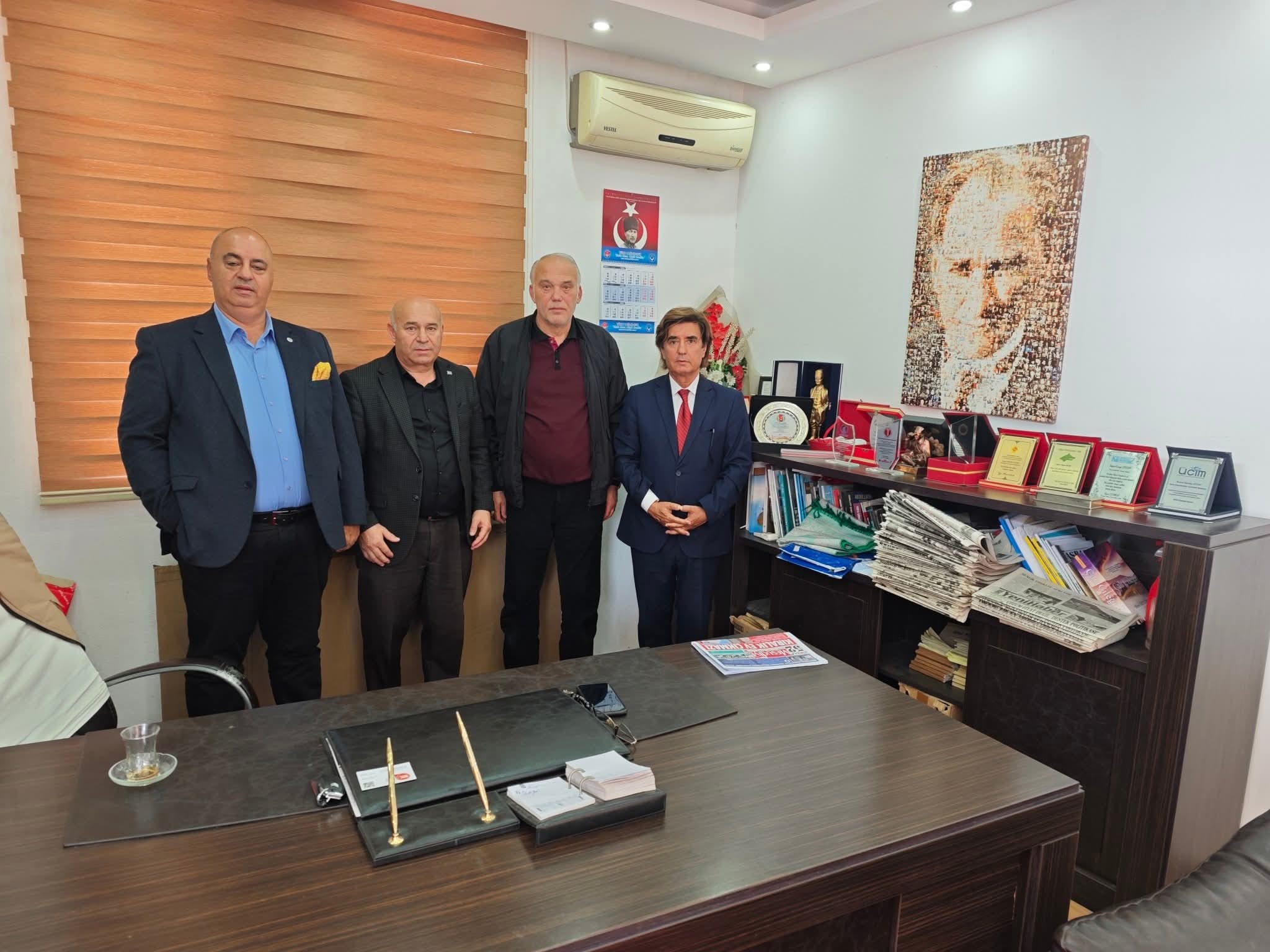 GAZETECİ BAŞKANLARDAN ORDU GAZETECİLER CEMİYETİ BAŞKANI RECEP AYDIN'A ZİYARET GAZETECİ BAŞKANLARDAN ORDU GAZETECİLER CEMİYETİ BAŞKANI RECEP AYDIN'A ZİYARET