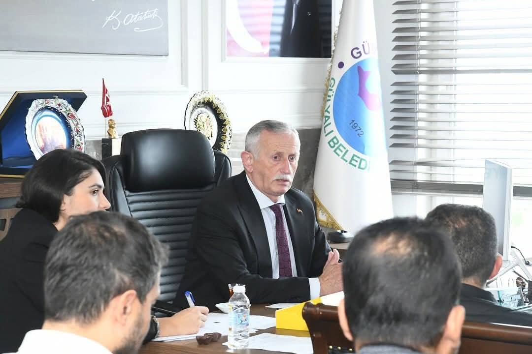GÜLYALI BELEDİYESİ EKİM AYI MECLİS TOPLANTISI YAPILDI