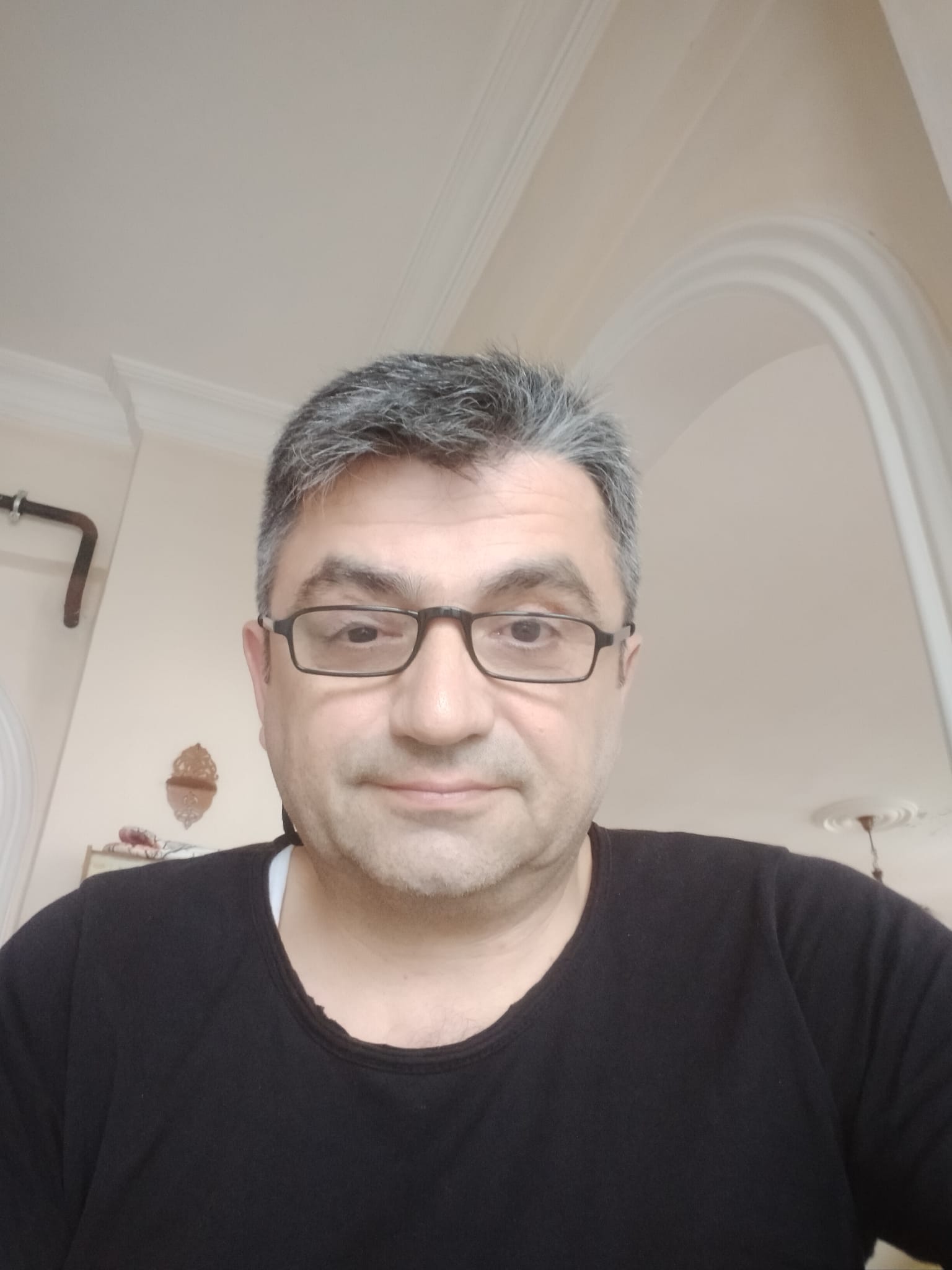 BAŞKANI ÜMİT İŞBAKAN, ENGELLİLERİN İSTEKLERİ SIRALADI BAŞKANI ÜMİT İŞBAKAN, ENGELLİLERİN İSTEKLERİ SIRALADI
