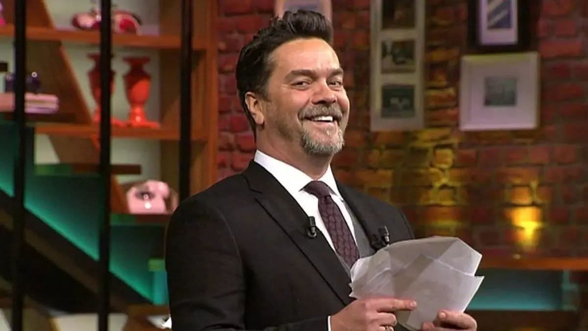 BEYAZ SHOW EKRANLARA DÖNÜYOR BEYAZ SHOW EKRANLARA DÖNÜYOR