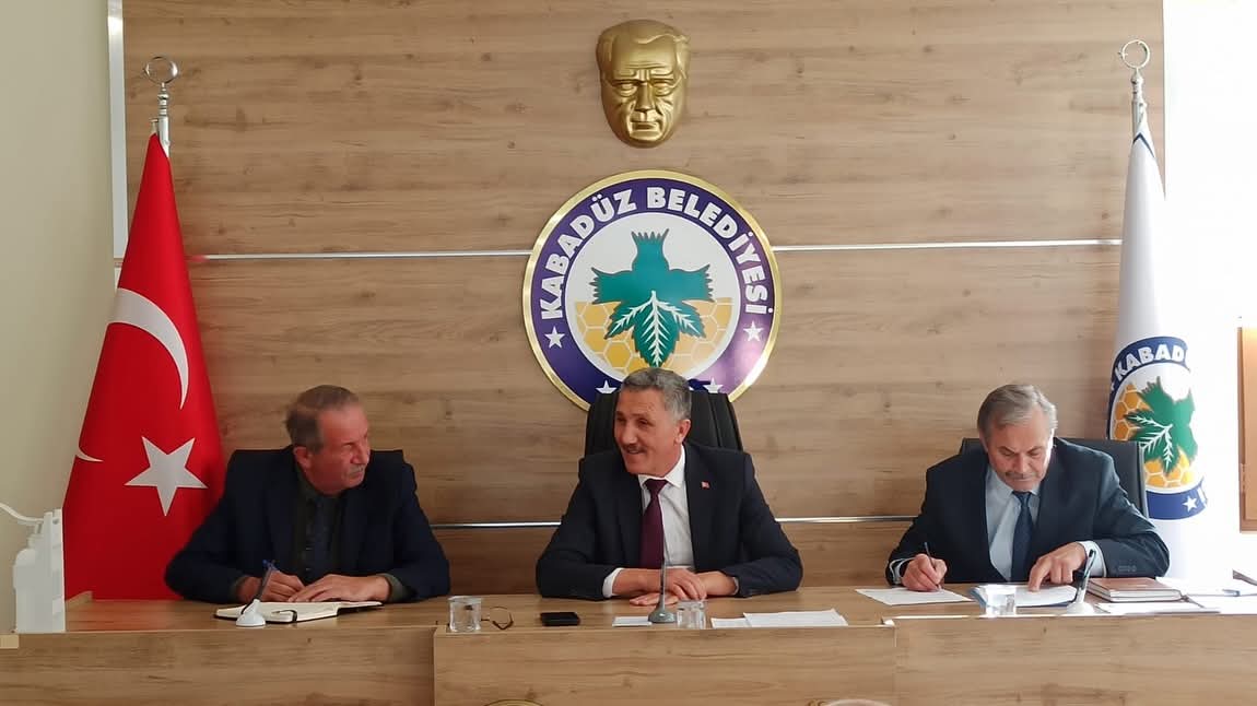 KABADÜZ BELEDİYESİ YILIN SON MECLİS TOPLANTISINI YAPTI KABADÜZ BELEDİYESİ YILIN SON MECLİS TOPLANTISINI YAPTI