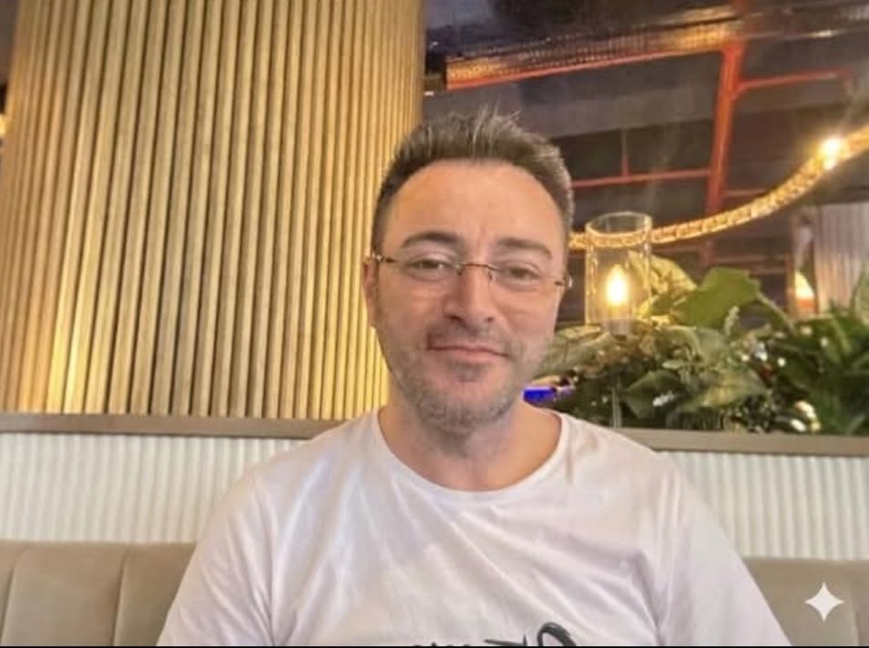 NECATİ DEMİREL'İN OĞLU İLKER AMERİKA'DA YAŞAMINI YİTİRDİ NECATİ DEMİREL'İN OĞLU İLKER AMERİKA'DA YAŞAMINI YİTİRDİ