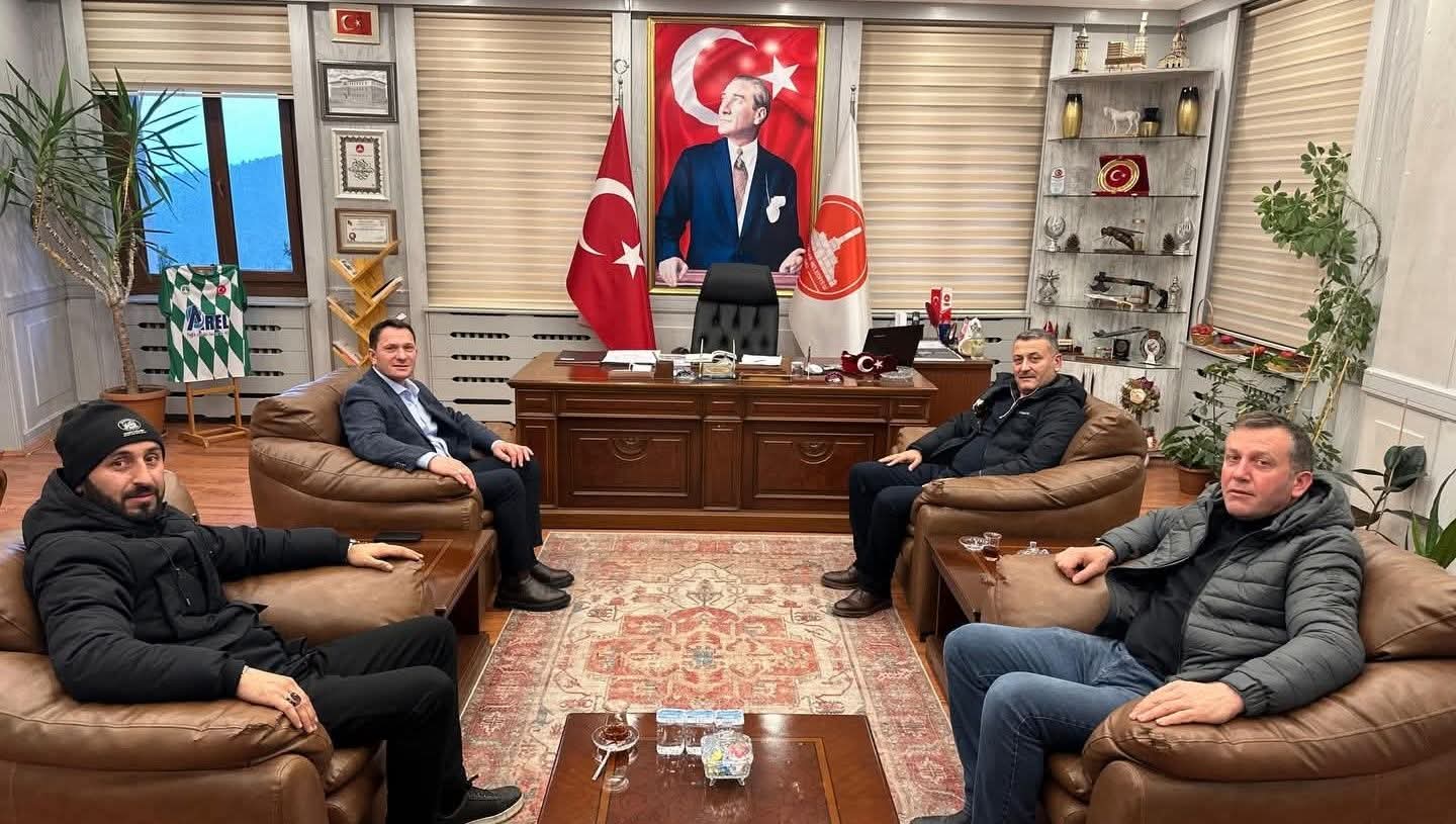 MESUDİYE'NİN BAŞKANI KOYULHİSAR BAŞKANINI ZİYARET ETTİ