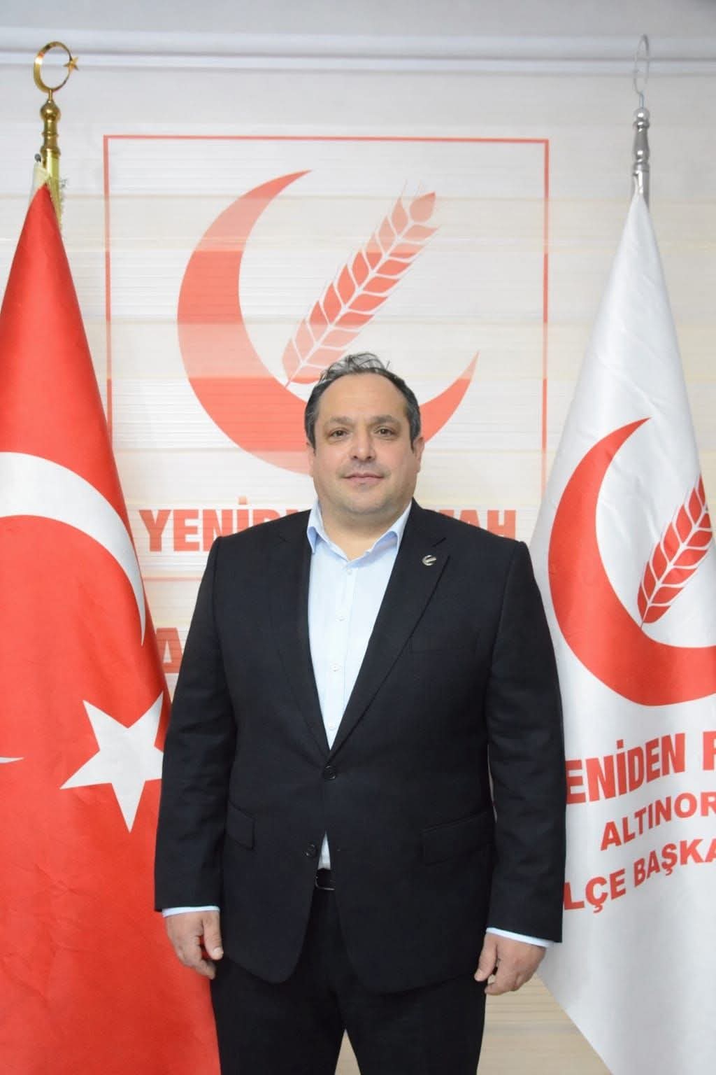 YRP İLÇE BAŞKANI AHMET YILMAZ, " KARADENİZ'İN EN PAHALI SUYUNU ORDU İÇİYOR" YRP İLÇE BAŞKANI AHMET YILMAZ, " KARADENİZ'İN EN PAHALI SUYUNU ORDU İÇİYOR"